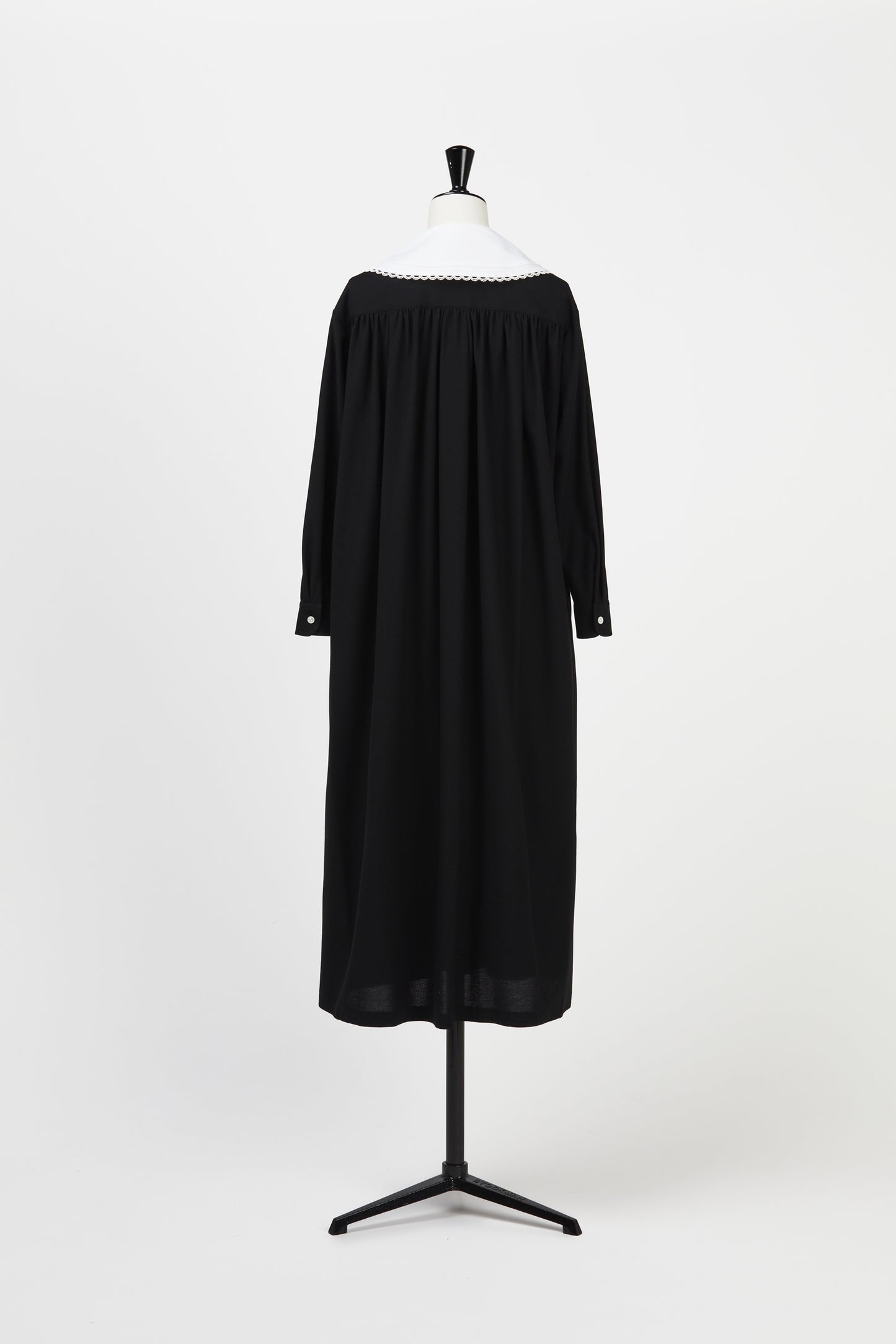 White Frill Collar Polo DressPolissena